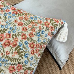 Cross border Nordic INs all polyester cut out vintage yarn dyed jacquard placemats  coasters  plates  and Western style placemats Cross border Nordic INs all polyester cut out vintage yarn dyed jacquard placemats  coasters  plates  and Western style placemats