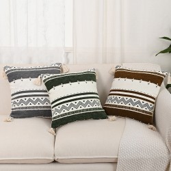 Cross-border Nordic ins Fair Isle pillows, square-shaped drop ball lotus-trimmed pillows for sofas and bedrooms.