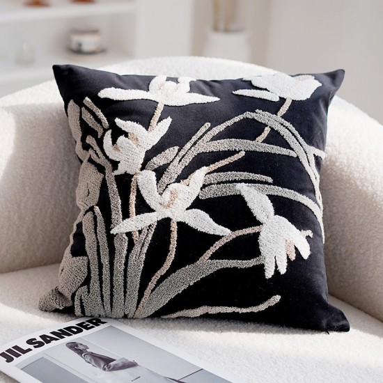 Cross-border Christmas holiday decoration throw pillow, velvet bow sofa cushion cover, living room decorative cushion.